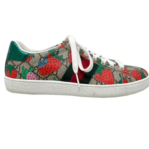 Gucci Supreme Strawberry Sneakers - Picture 1 of 8